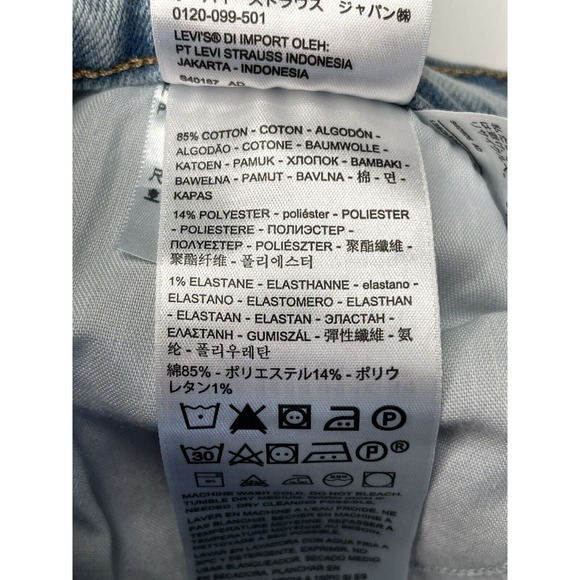 New Levi's Size 22W Light Wash High Waisted Cropped Flare Jeans Denim - Picture 5 of 12